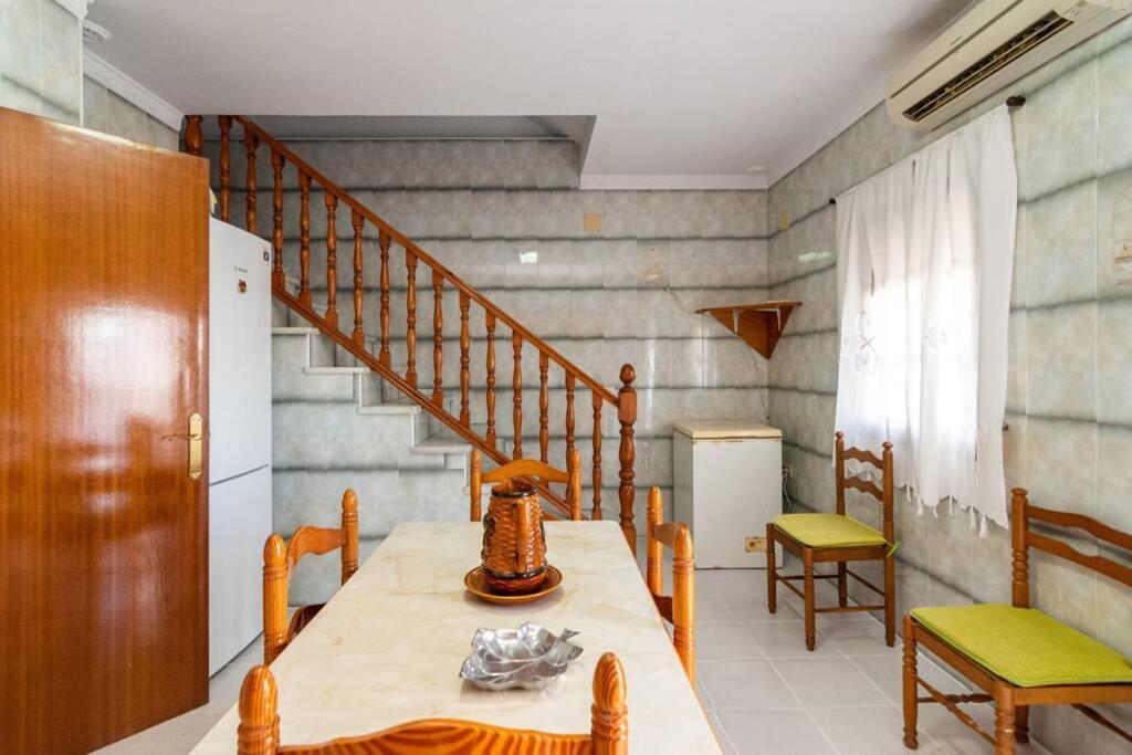 Hébergement de vacances Agradable Casa En Con Terraza